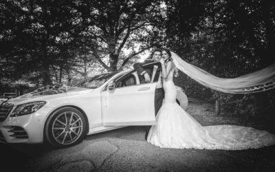Hochzeitsfotos mit Auto